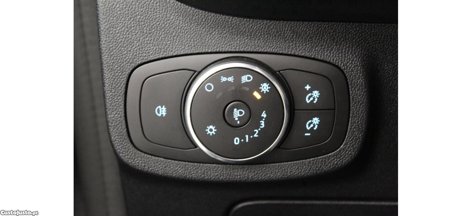 Ford Fiesta 1.0 EcoBoost ST-Line — fotografia 4