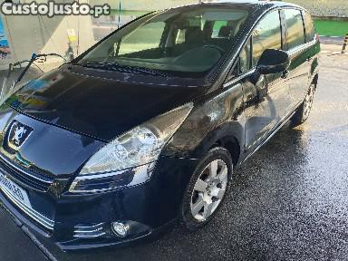 Peugeot 5008 1.6 HDI - 10 — photo 2