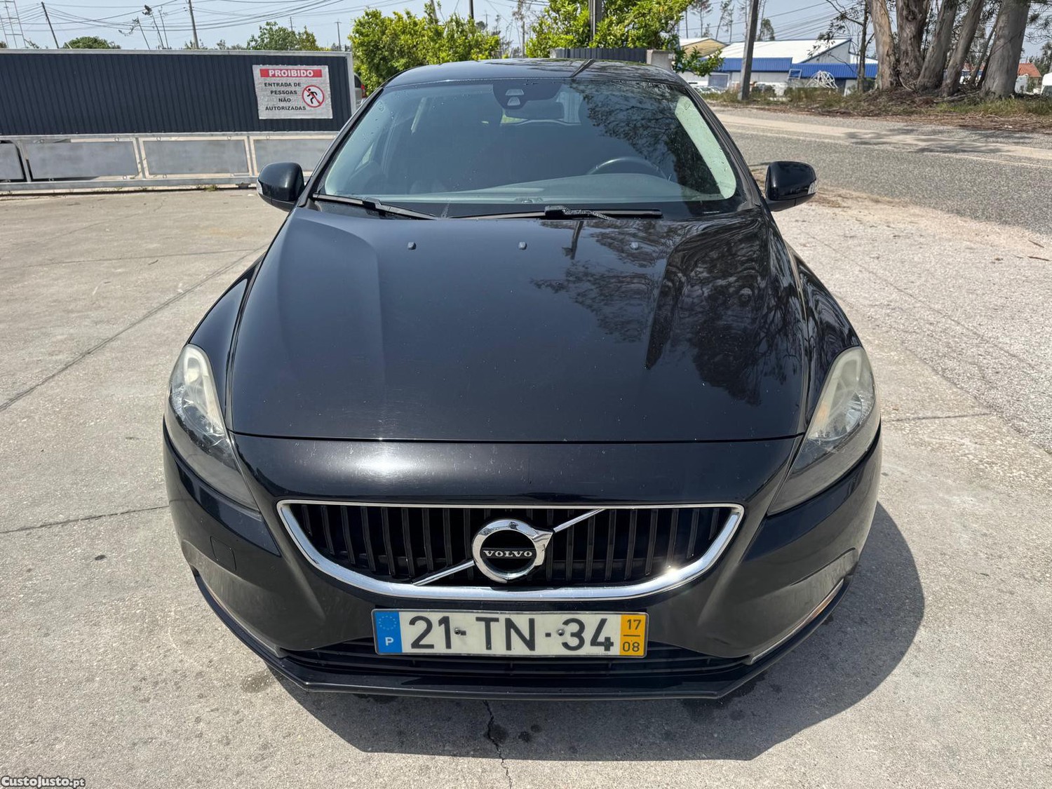 Volvo V40 2.0 D2 de 2017 — photo 2