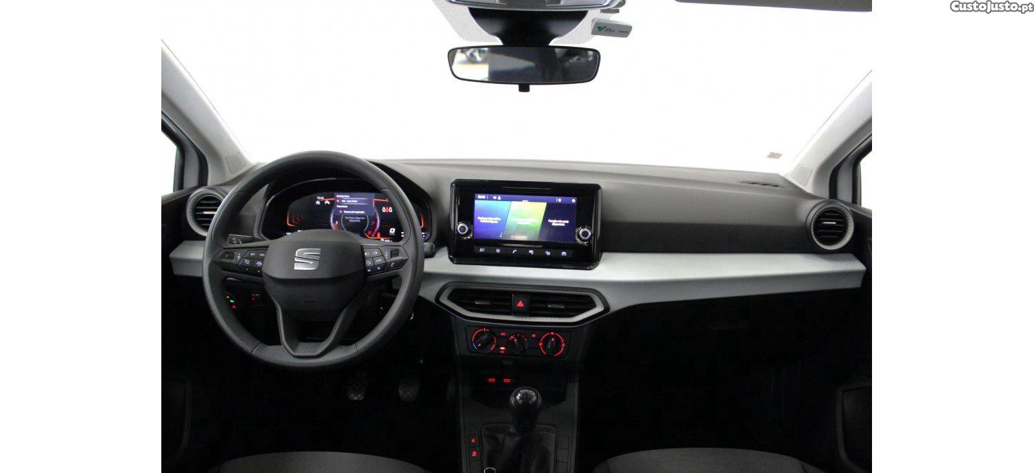 SEAT Ibiza 1.0 TSI Reference 95cv — fotografia 10