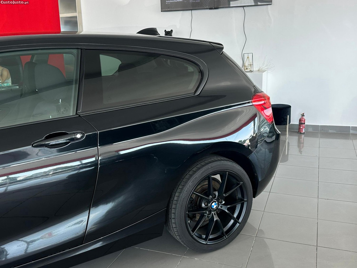 BMW 116 d EfficientDynamics Line Urban — fotografia 18