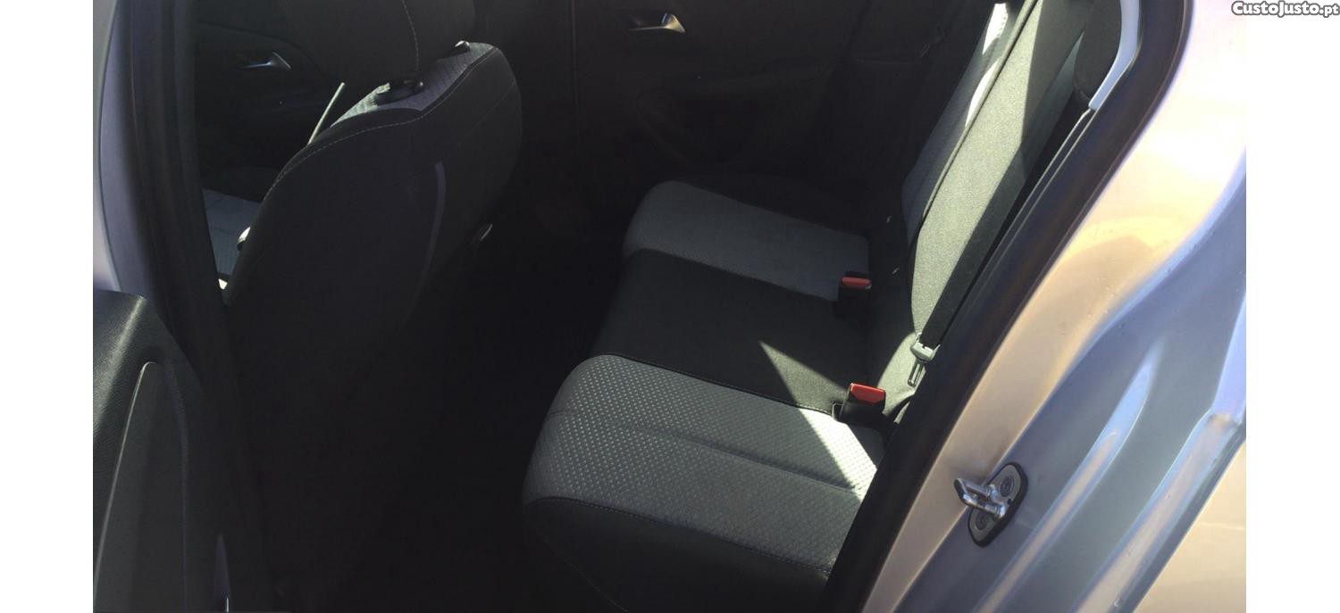 Opel Corsa 1.2T 101cv — fotografia 2