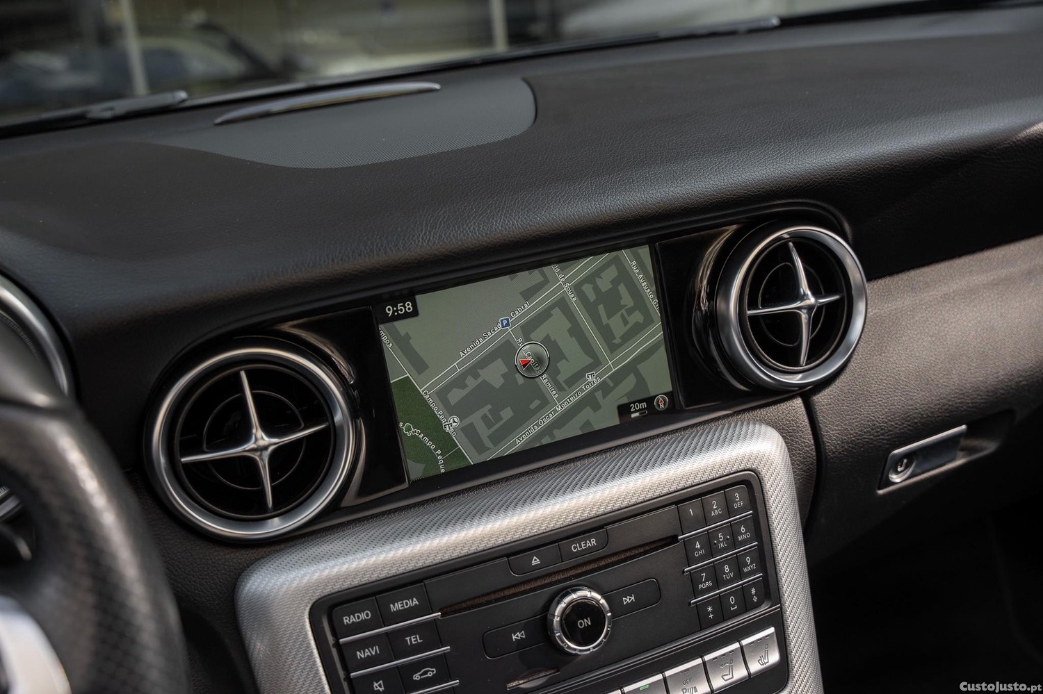 Mercedes-Benz SLC 250 d — fotografia 10