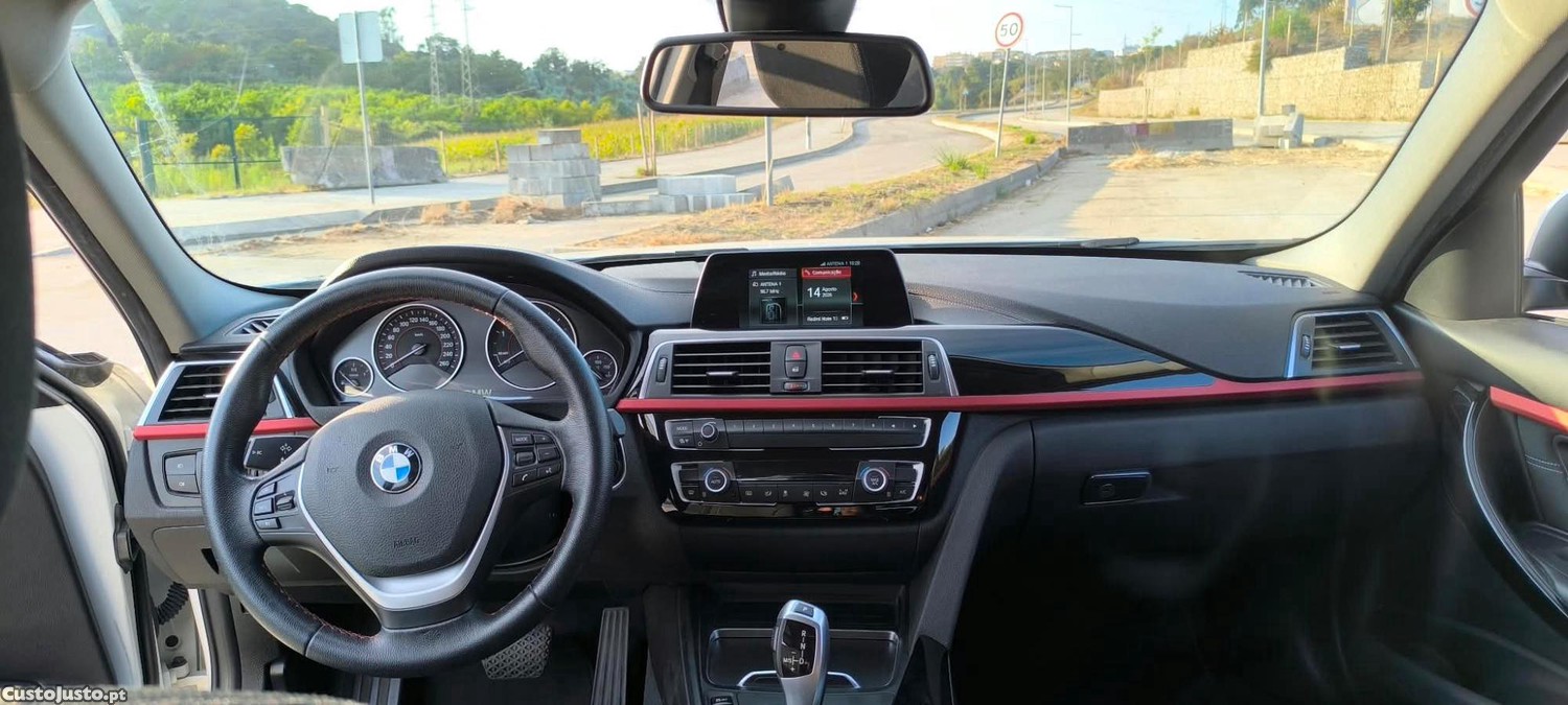 BMW 318 Touring — fotografia 7