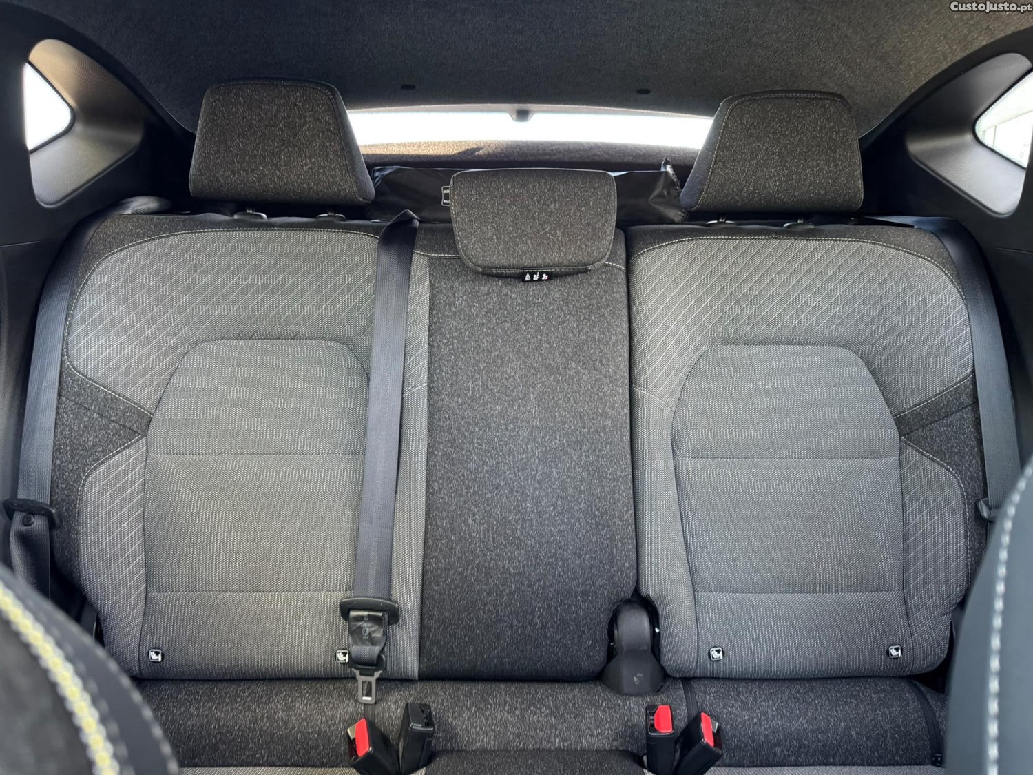 Renault Captur 1.0 TCe Techno — fotografia 9