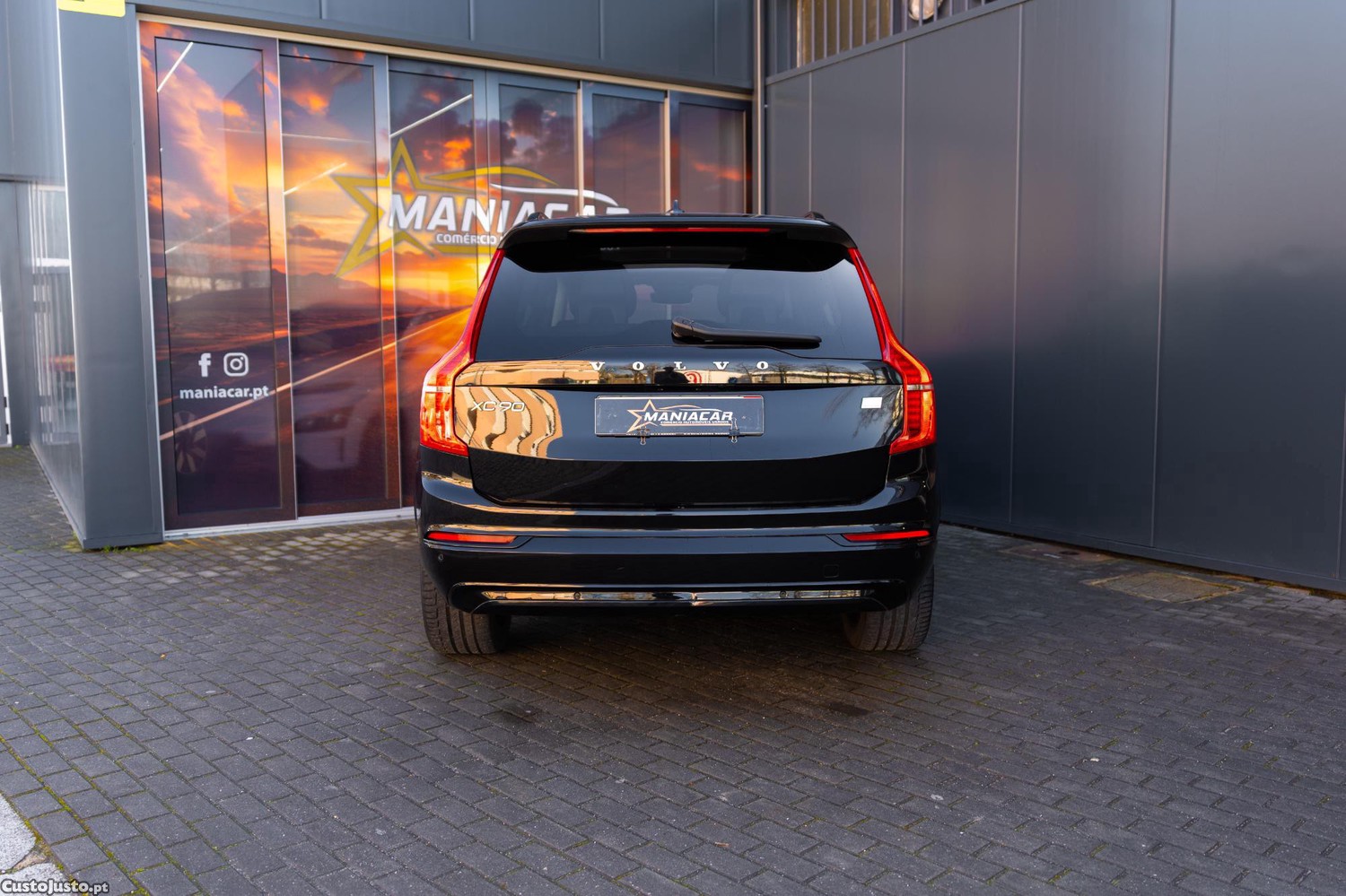 Volvo XC 90 8 AWD Recharge Plus Dark — fotografia 19