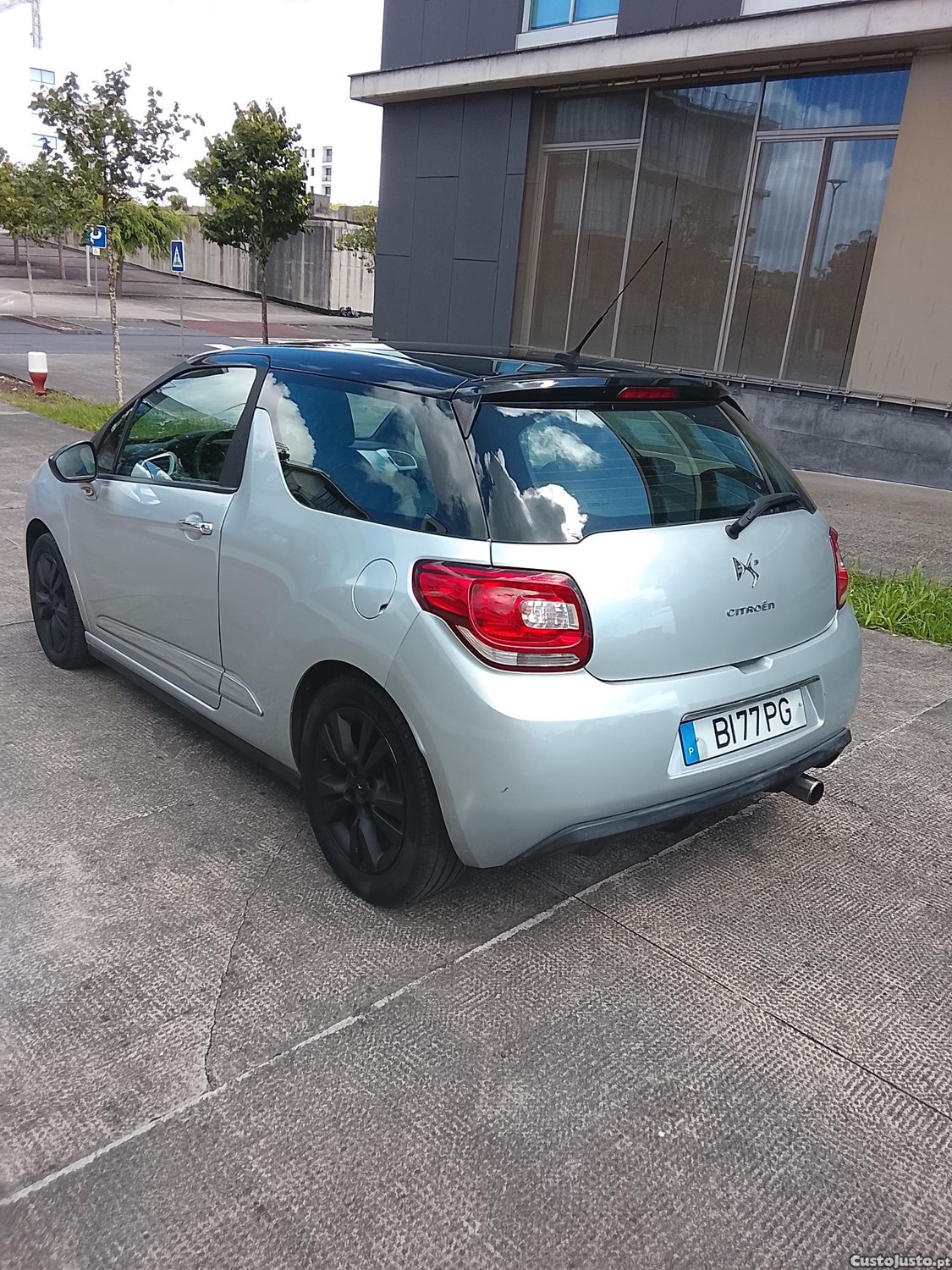 Citroën DS3 SUPER NOVO (POUCOS KMS) — fotografia 3