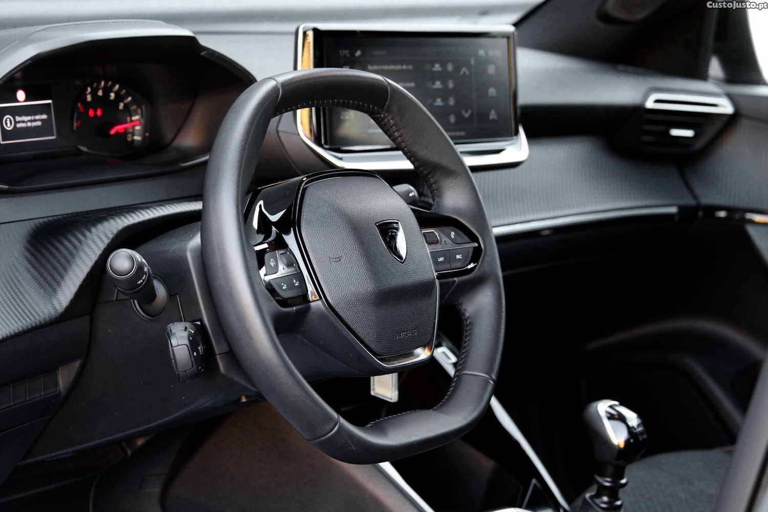 Peugeot 2008 1.2 PureTech Style — fotografia 15