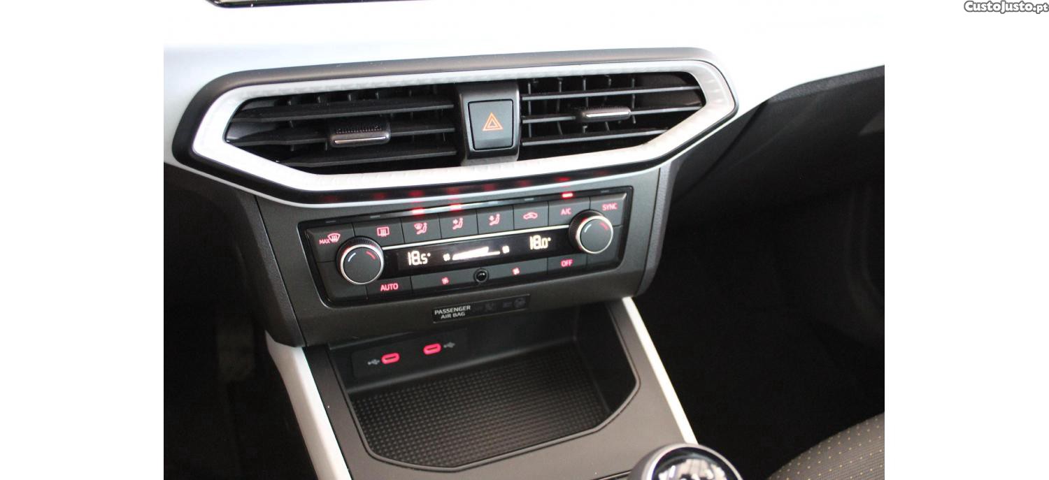 SEAT Ateca 1.0 TSI Style 110cv — fotografia 3