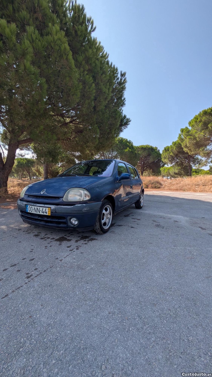 Renault Clio 1.2 — photo 3