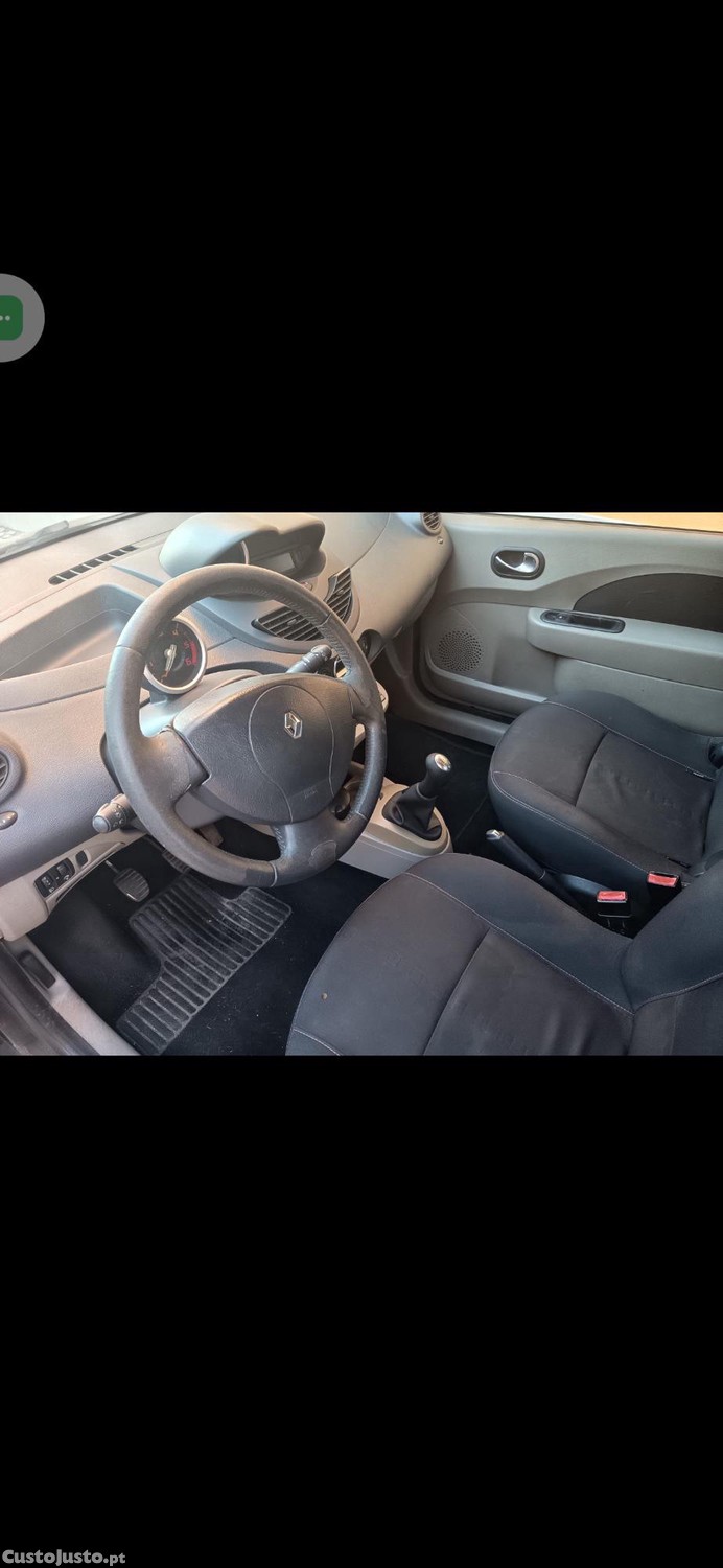 Renault Twingo 1.5 dci — photo 4
