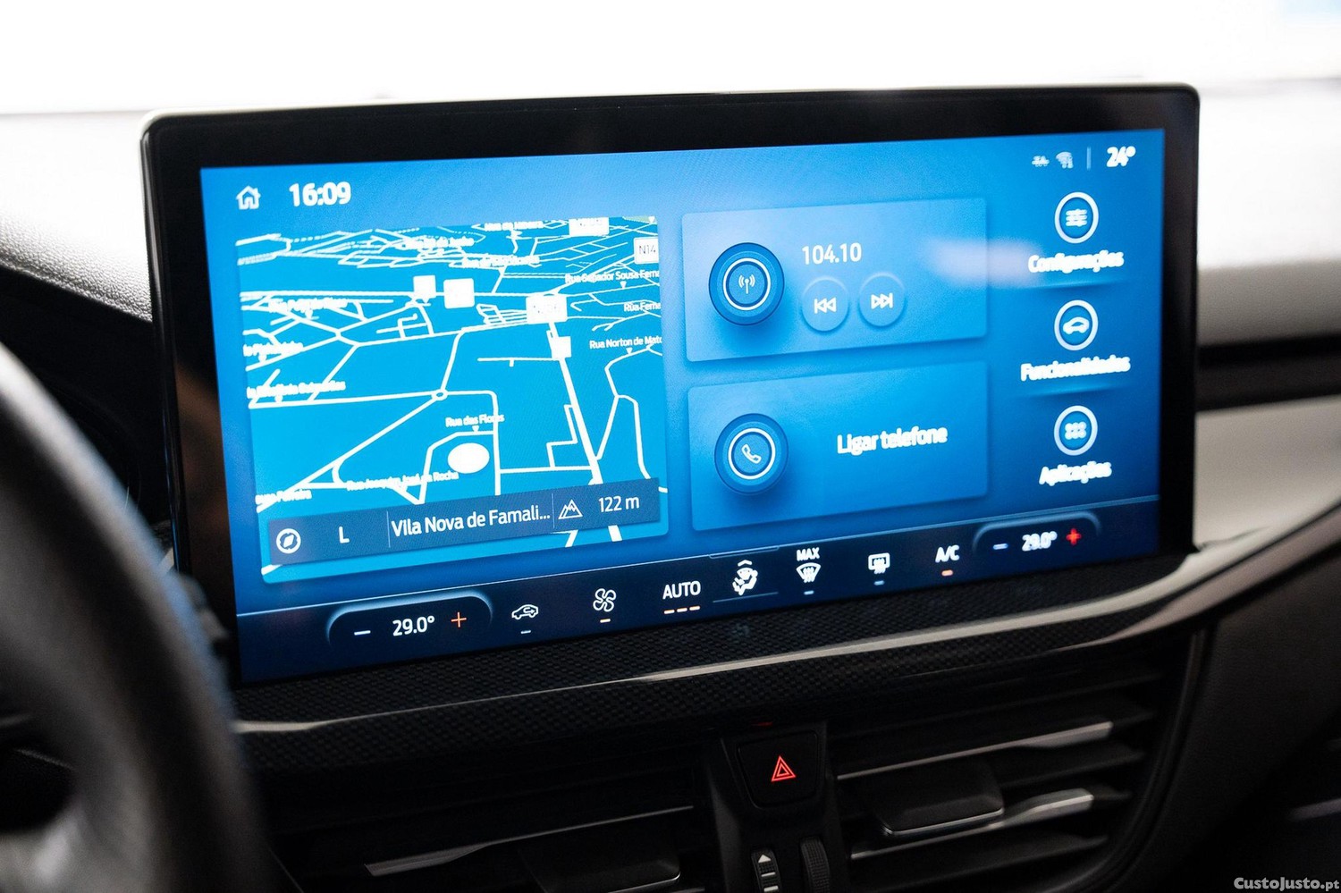 Ford Focus SW 1.0 EcoBoost MHEV ST-Line — fotografia 11