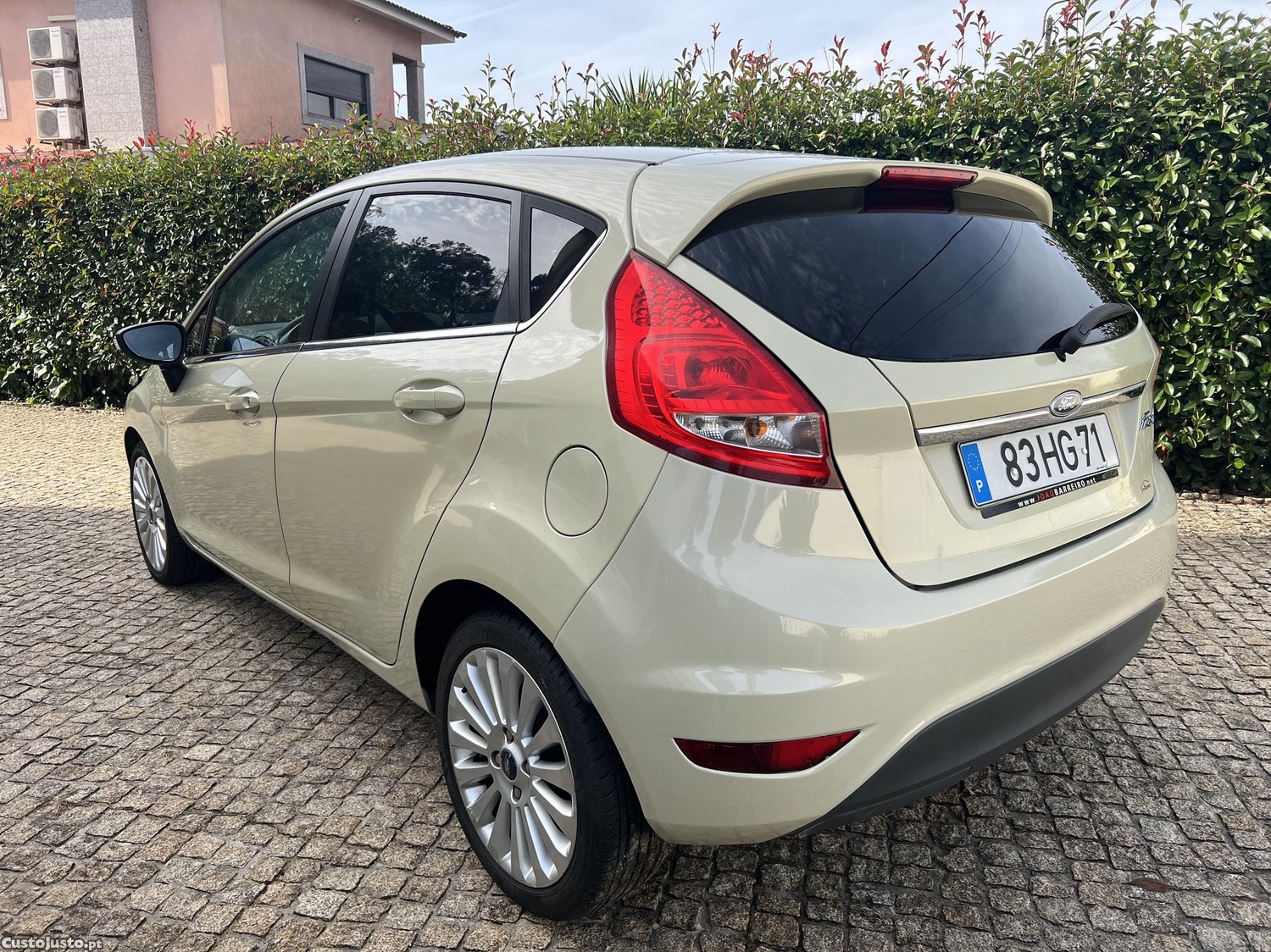 Ford Fiesta 1.2i AC Titanium — photo 2
