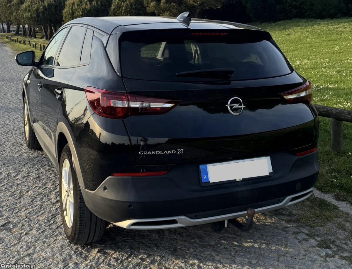 Opel Grandland X 1.2 Innovation AT — fotografia 6