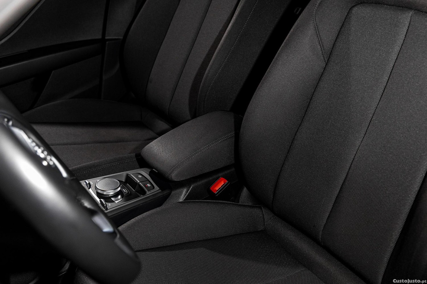 Audi Q2 35 TFSI Advanced S tronic — fotografia 5