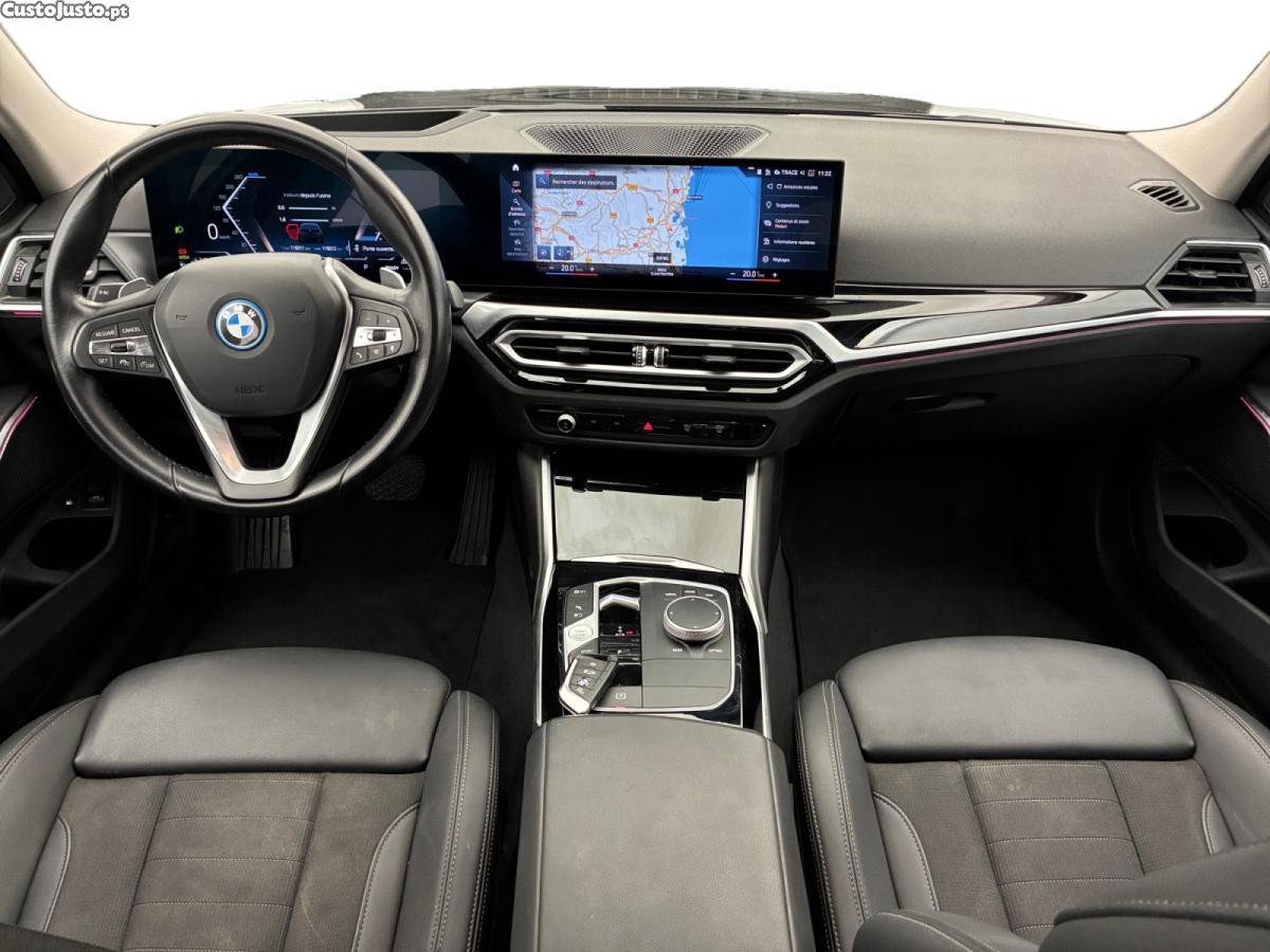 BMW 320 e Touring xDrive Business Design - 23 foto 4