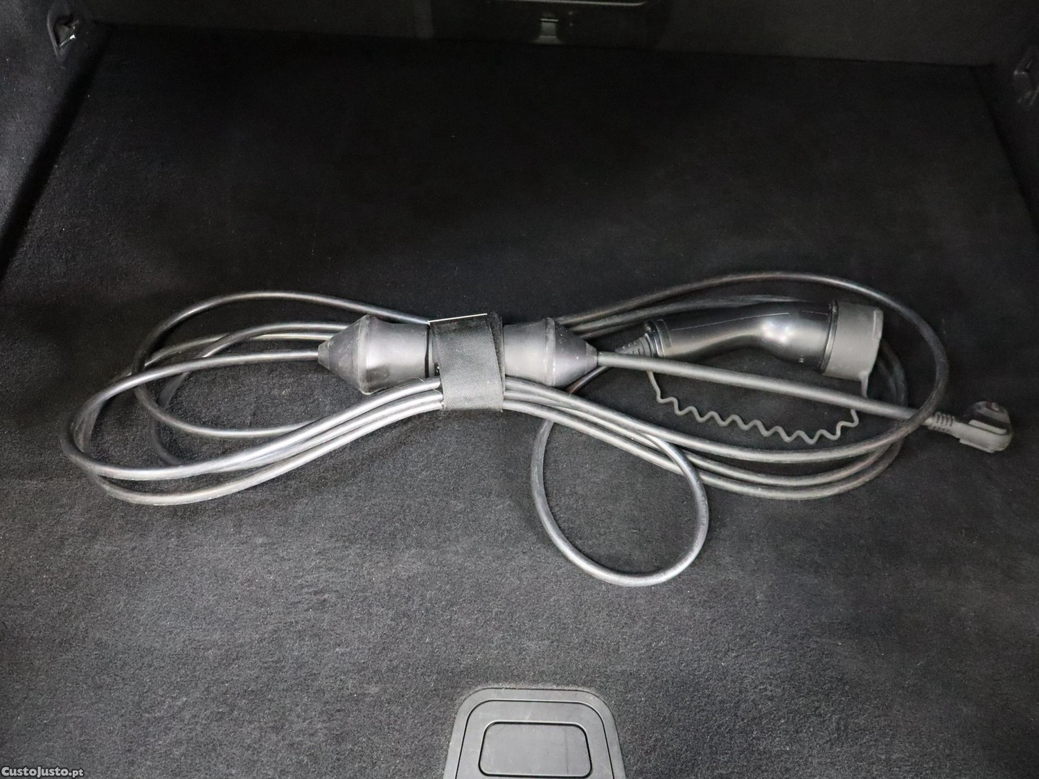 Volvo XC 60 2.0 T6 PHEV Inscription AWD — fotografia 18