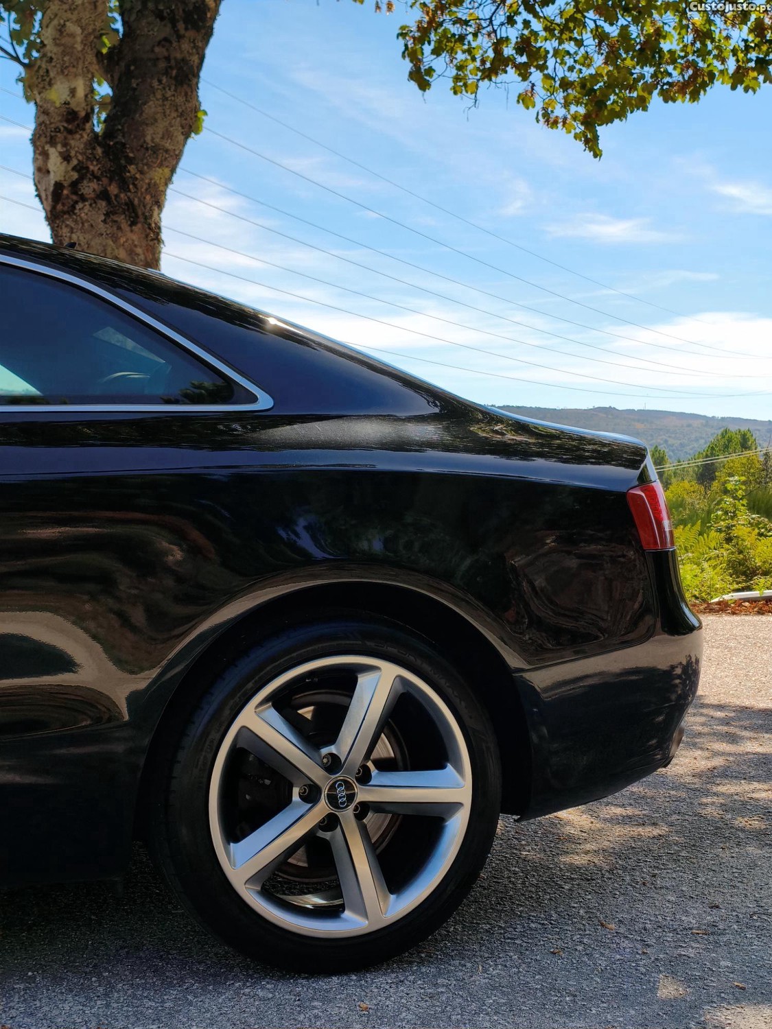 Audi A5 Coupé 2.0 TDI S-Line ( Livro Completo de Revisões ) — fotografia 4