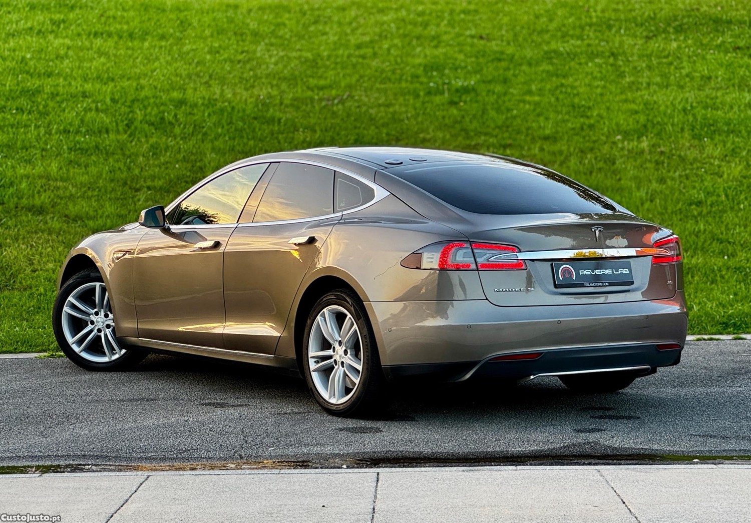 Tesla Model S 85 RWD — fotografia 9