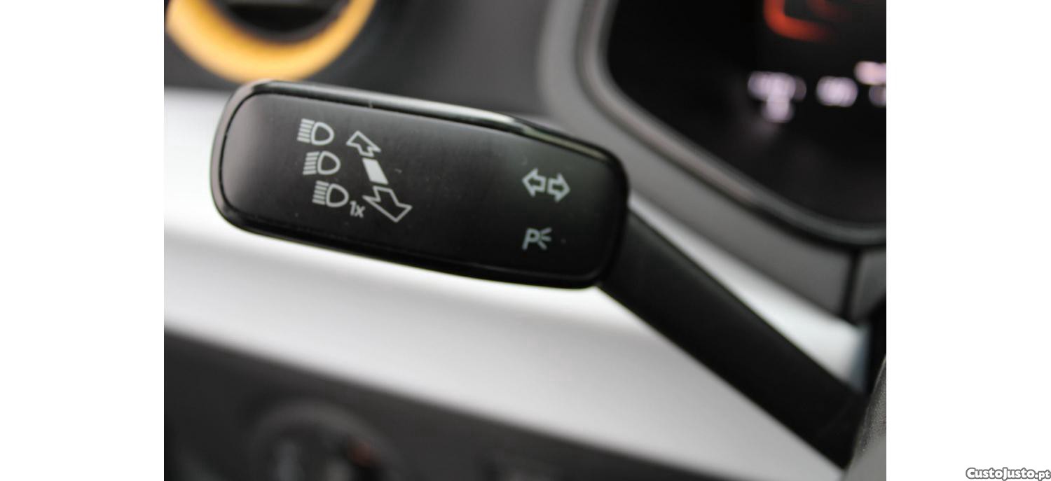 SEAT Ibiza 1.0 TSI Style 95cv — fotografia 5
