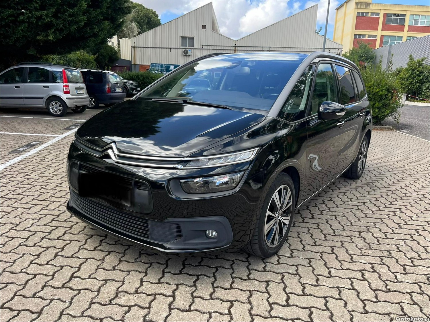 Citroën C4 Grand Picasso 1.6 BlueHDi Intensive EAT6 J17 - 16 — photo 2