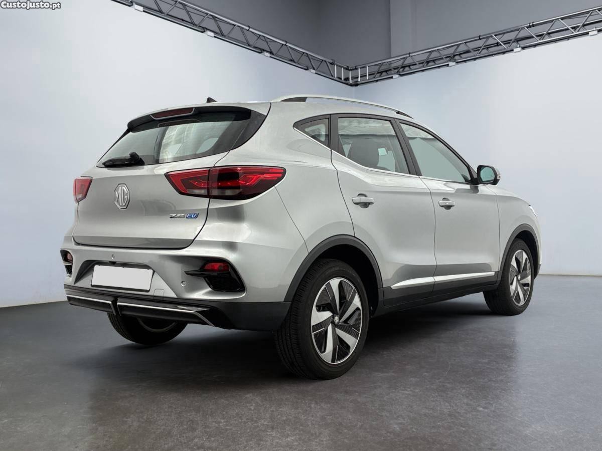 MG ZS 72.6 kWh Luxury - 23 foto 2