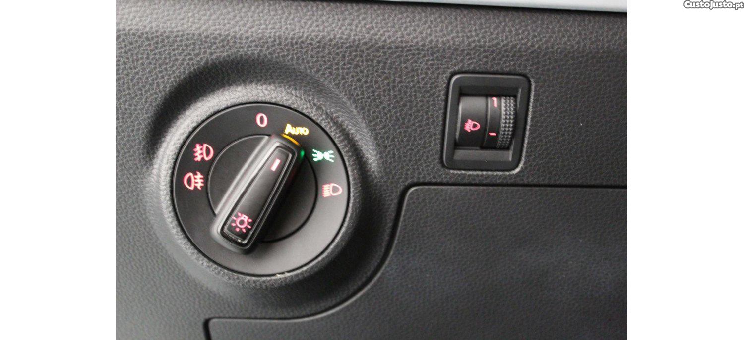 SEAT Ibiza 1.0 TSI Reference 95cv — fotografia 2