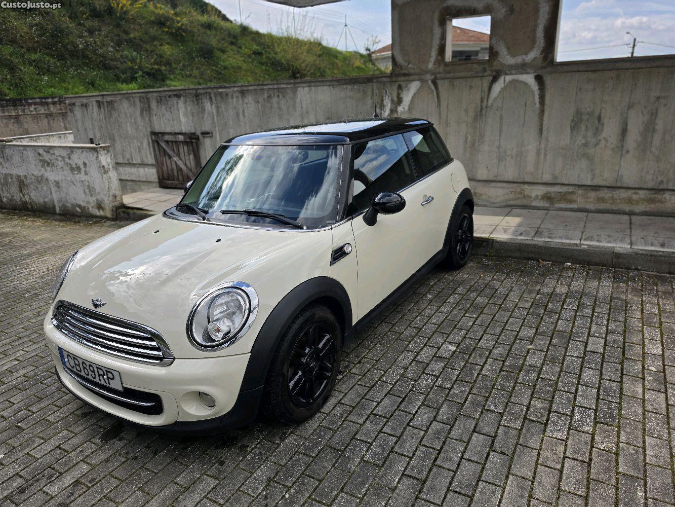 MINI Cooper 1.6 diesel — fotografia 10