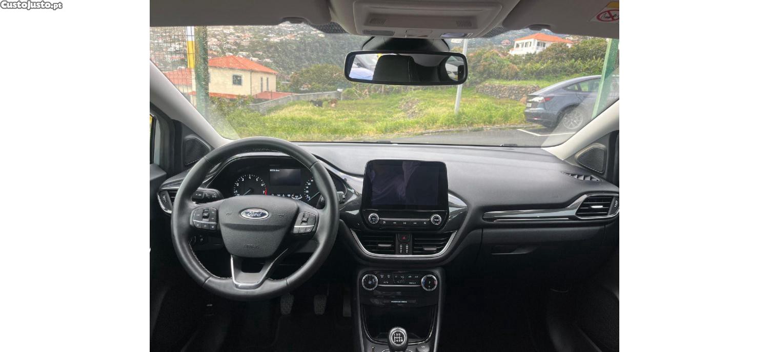 Ford Puma 1.0 EcoBoost MHEV Titanium Aut. — fotografia 10