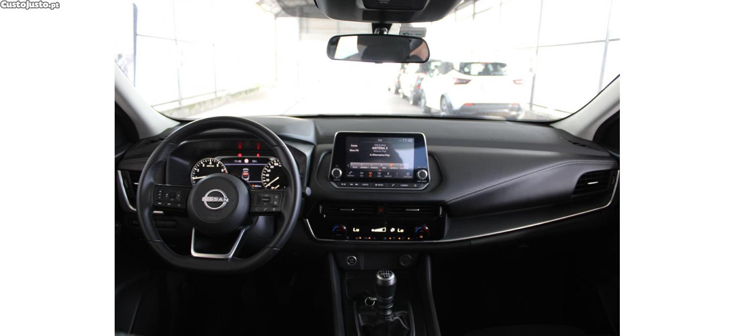 Nissan Qashqai Acenta 1.3 DIG-T 140cv Mhev — fotografia 16