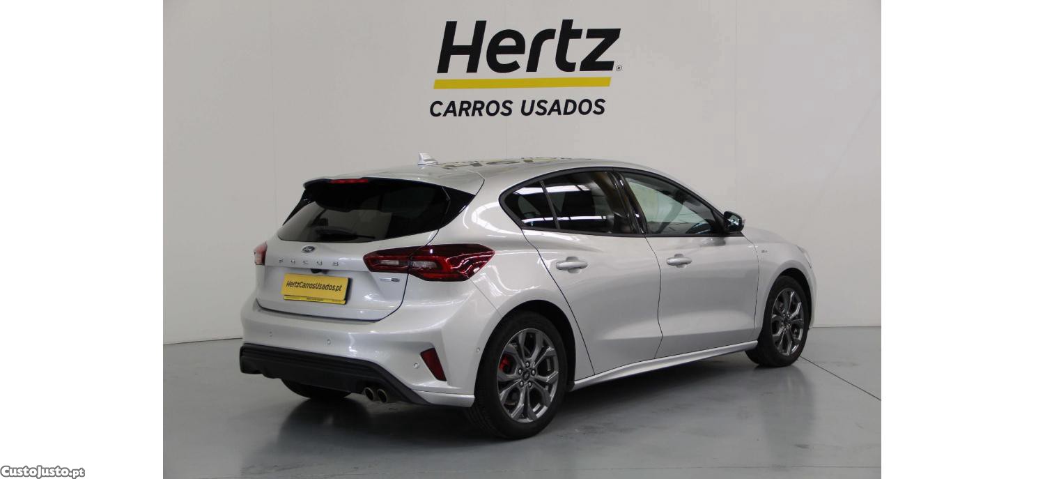 Ford Focus 1.0 EcoBoost 125cv MHEV ST-Line — fotografia 26