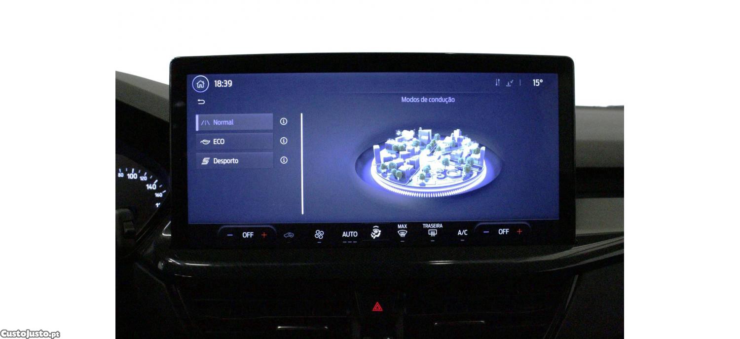Ford Focus 1.0 EcoBoost MHEV ST-Line Aut. — fotografia 6