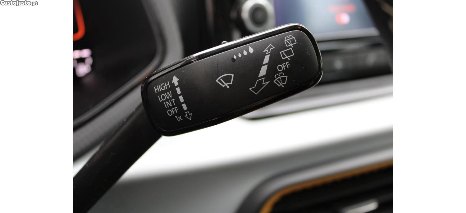 SEAT Ibiza 1.0 TSI Style 95cv — fotografia 4