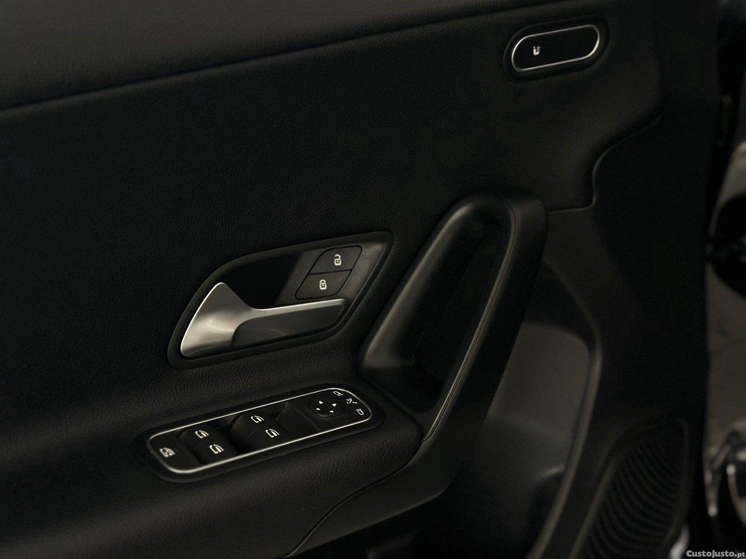 Mercedes-Benz A 180 d Style Plus — fotografia 15