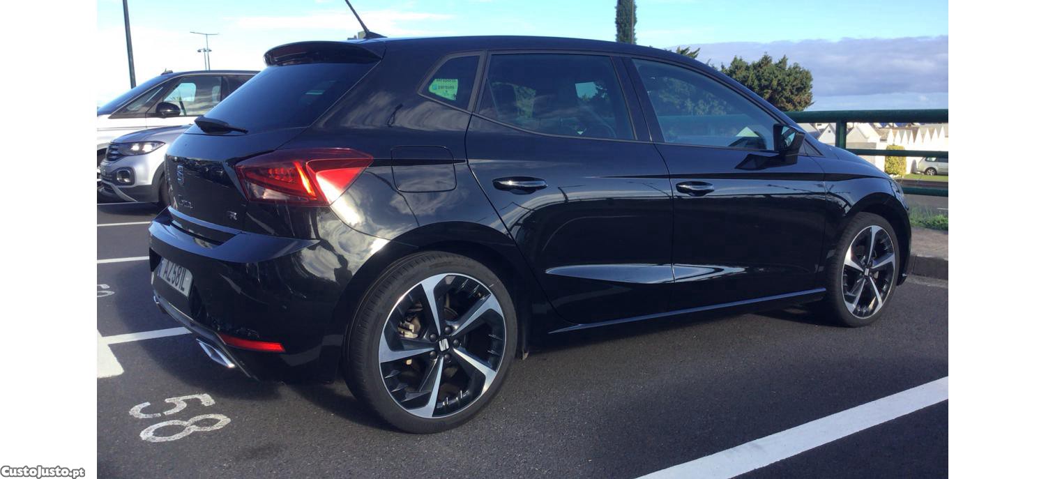 SEAT Ibiza 1.0 TSI FR 110cv — fotografia 2