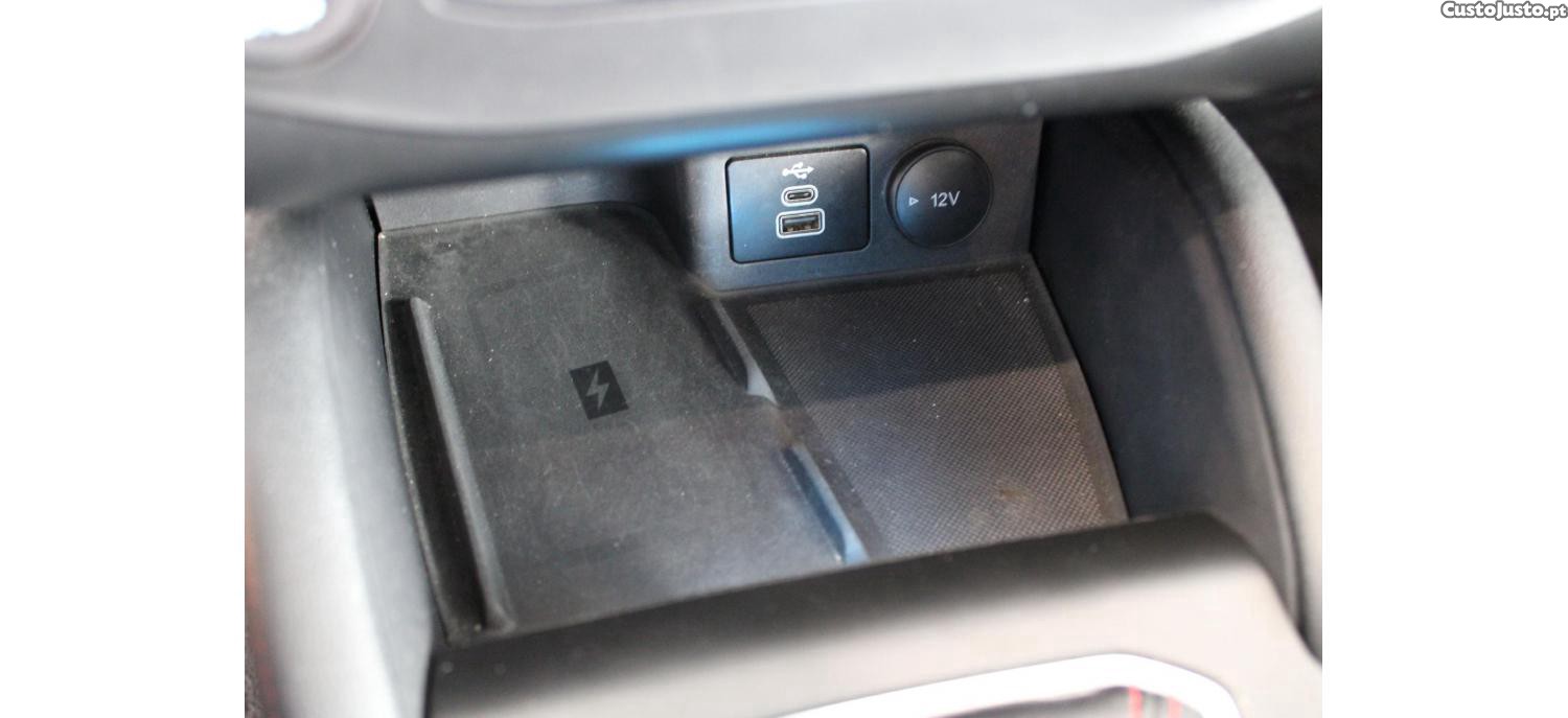 Ford Focus 1.0 EcoBoost MHEV ST-Line X — fotografia 11