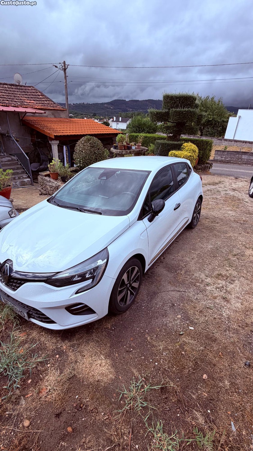 Renault Clio 1.5 dCi 2020 — fotografia 2