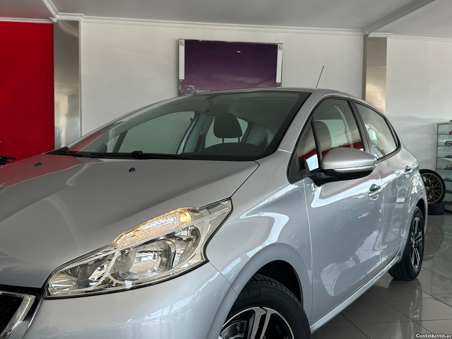 Peugeot 208 1.2 PureTech Active - 15 — photo 3