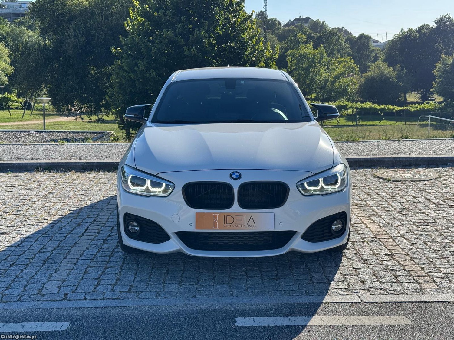 BMW 120 d Pack M Auto — fotografia 9