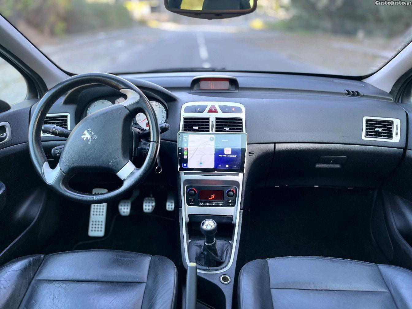 Peugeot 307 SW Revisão completa com Carplay e em Pele - 05 foto 4