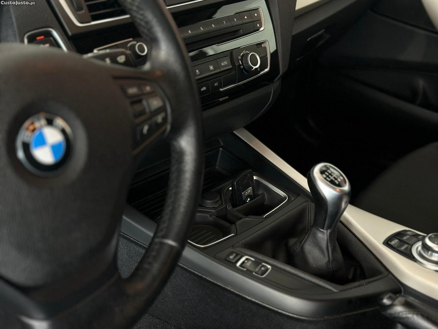 BMW 116 d EfficientDynamics Line Urban — fotografia 10