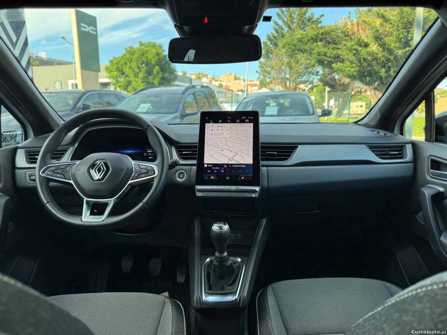 Renault Captur 1.0 TCe Techno — fotografia 8