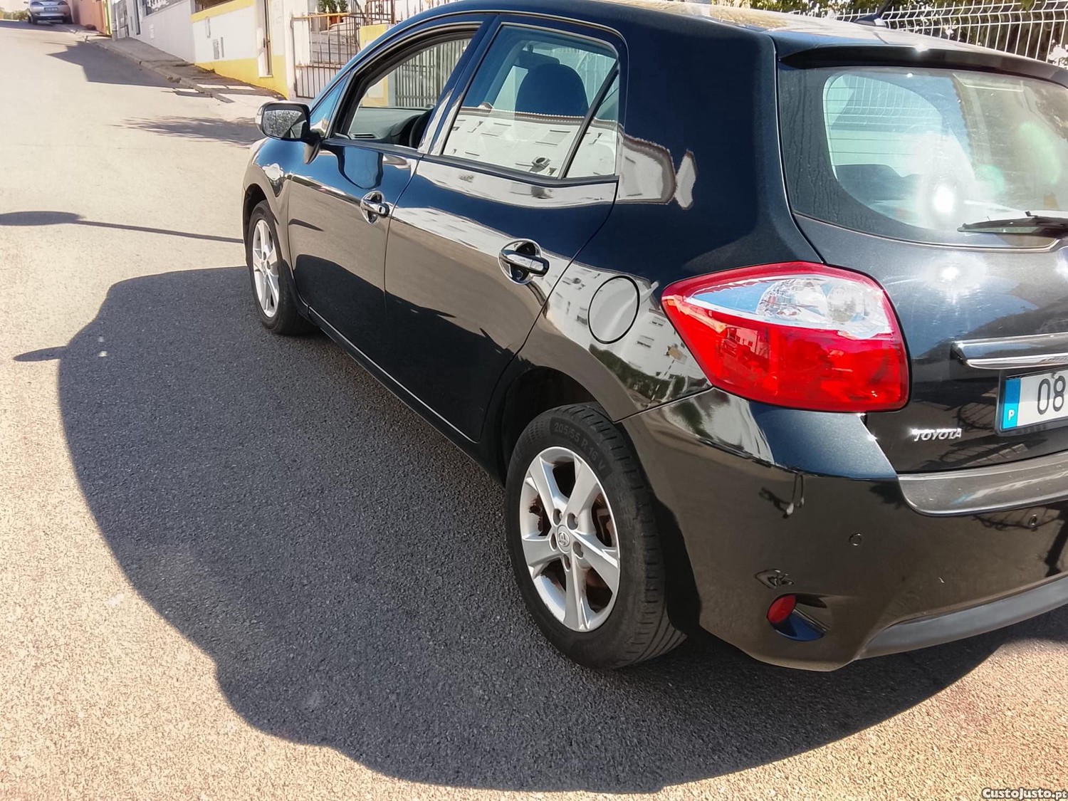 Toyota Auris 1.4 Gasolina-Literalmente Impecável IPO 10/2027 — fotografia 10