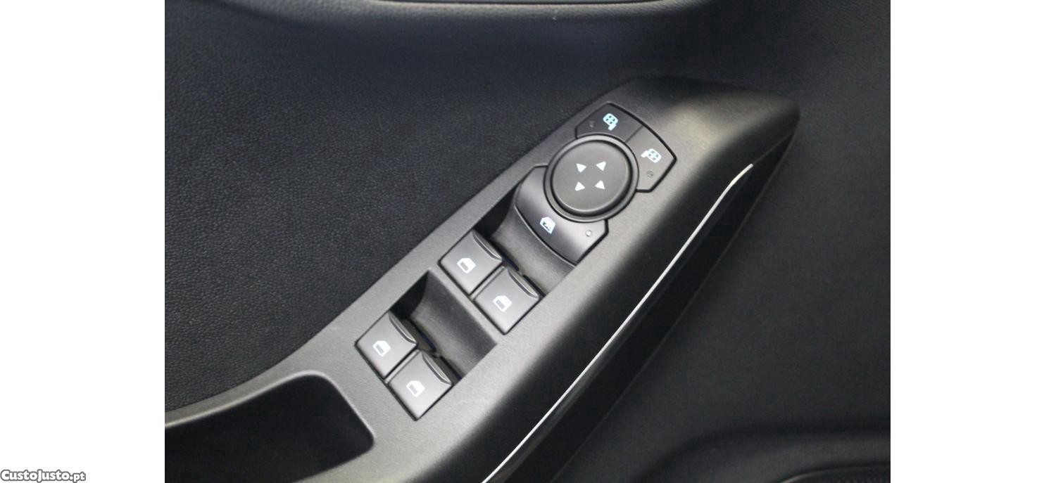 Ford Fiesta 1.0 EcoBoost ST-Line — fotografia 6