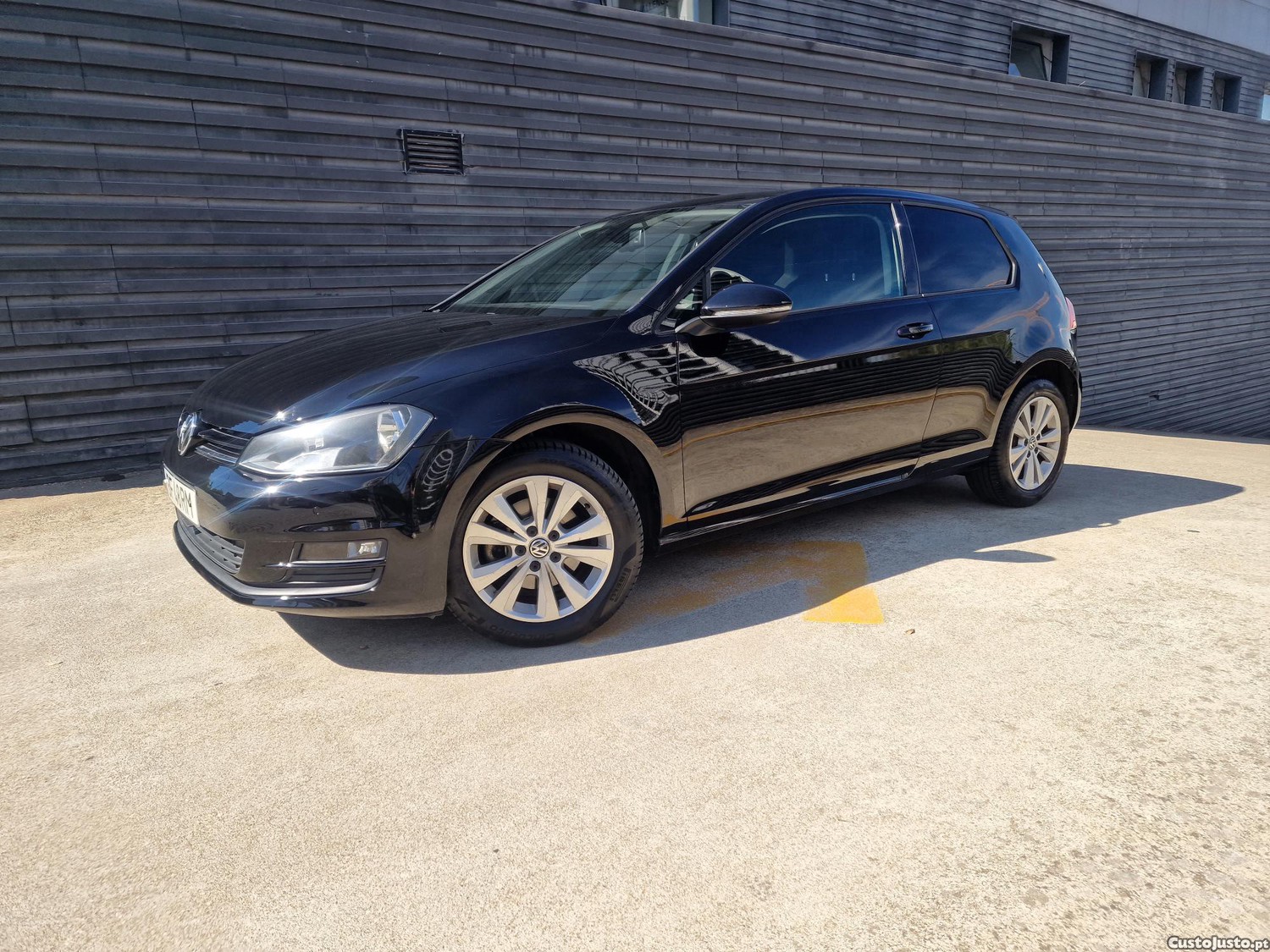 Volkswagen Golf 1.6 Tdi DSG — fotografia 16