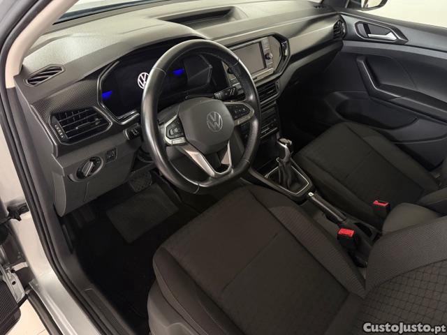 Volkswagen T-Cross 1.0 TSI Life DSG — fotografia 10