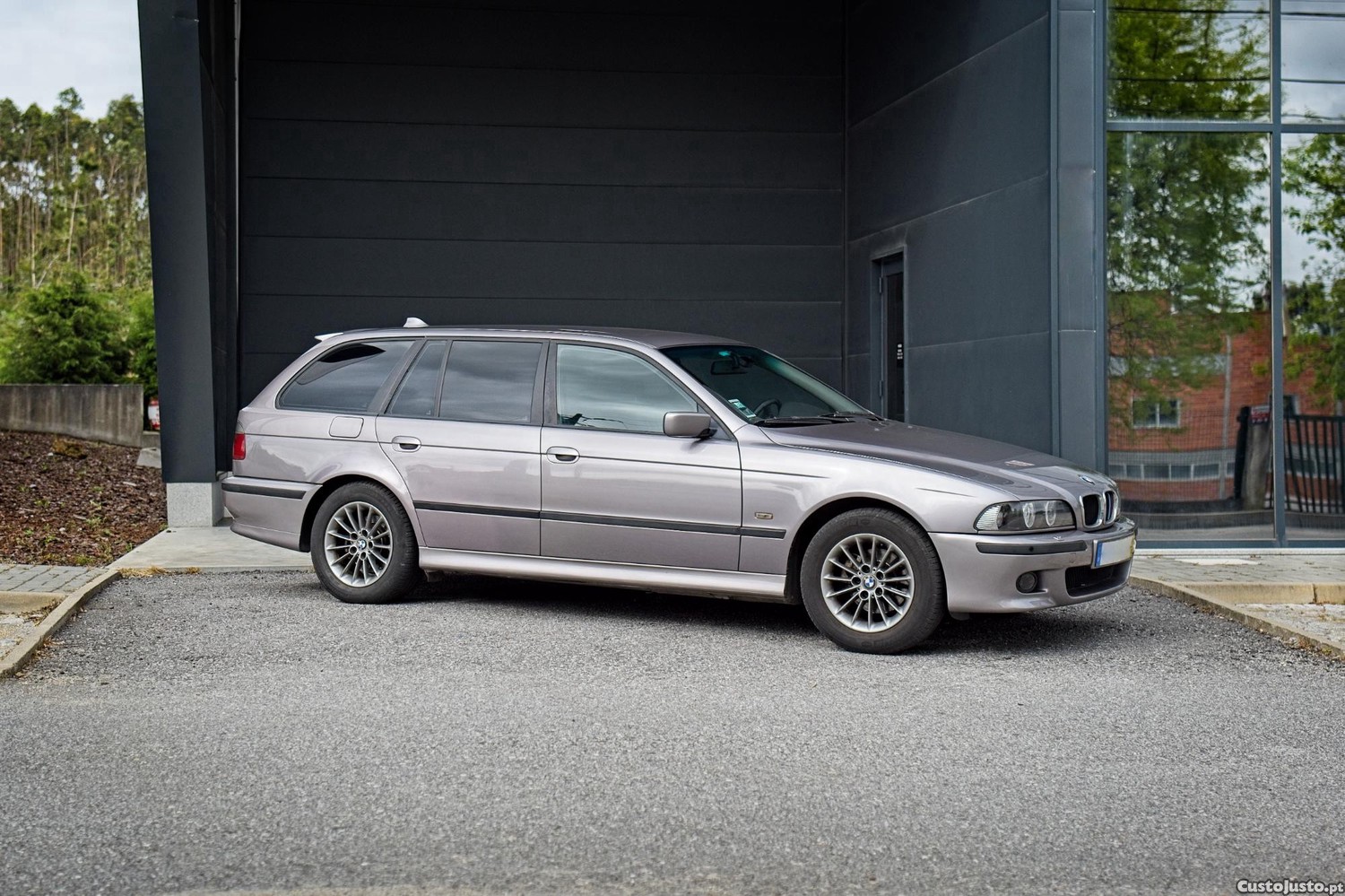 BMW 528 528i - 00 foto 4