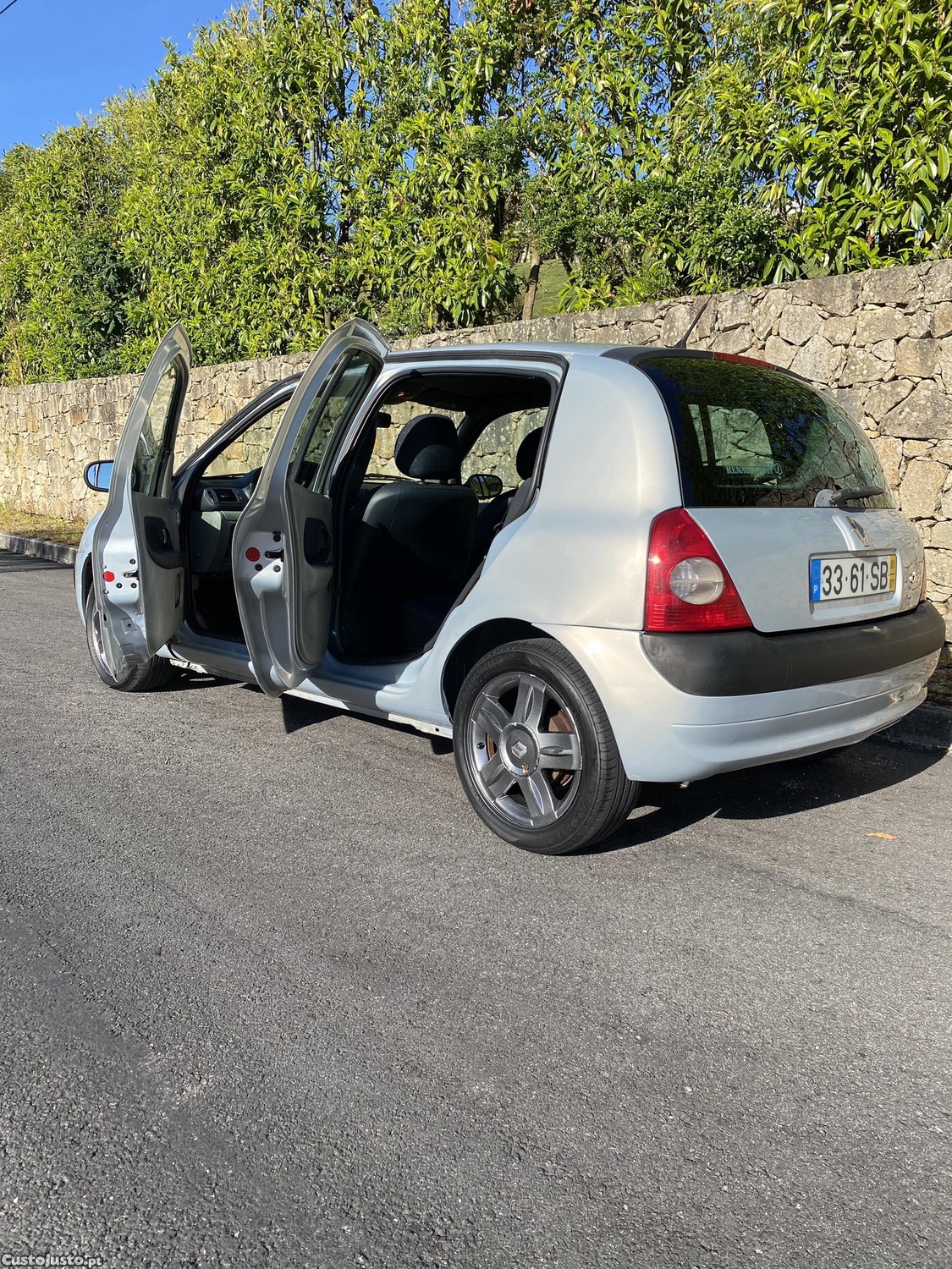 Renault Clio 1.5 Dci — fotografia 4