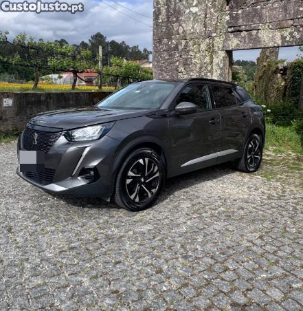 Peugeot 2008 1.2 PureTech Allure - 21 foto 2
