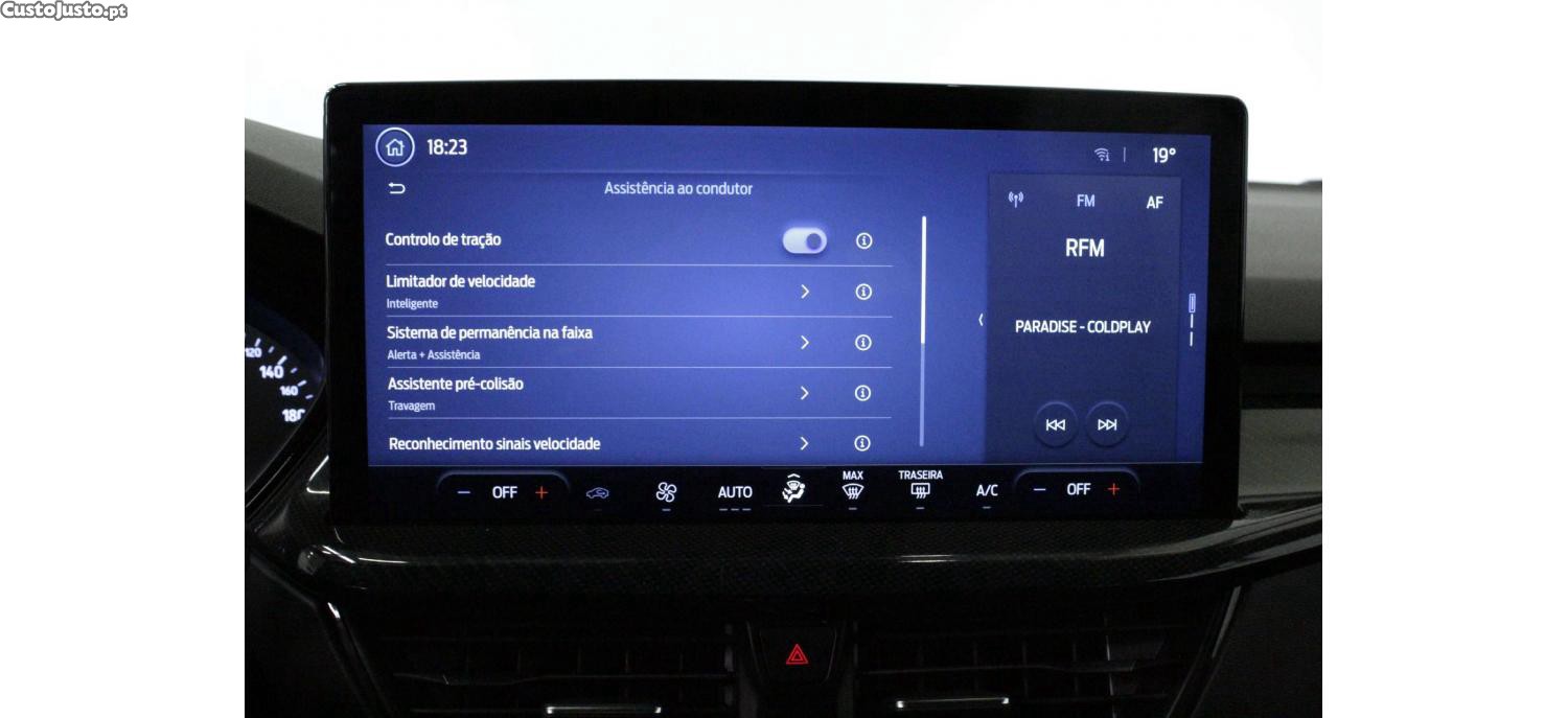 Ford Focus SW 1.0 EcoBoost MHEV ST-Line Aut. — fotografia 10